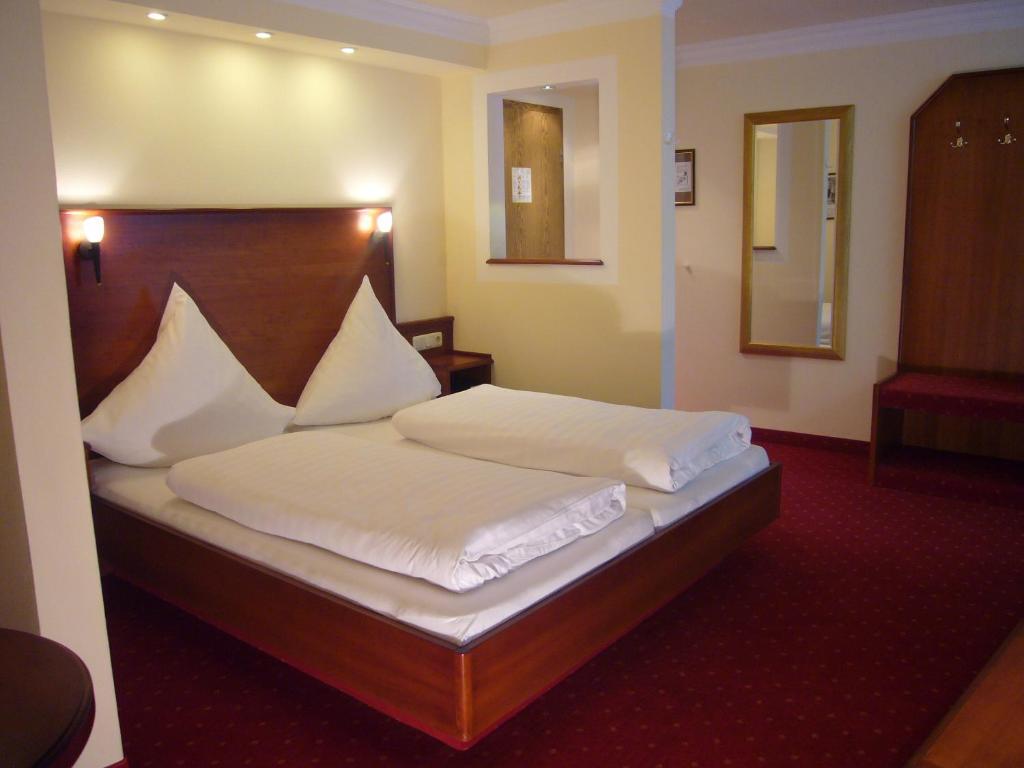 Klassik Hotel Am Tor Weiden in der Oberpfalz Habitación foto